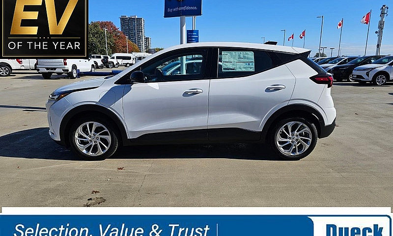 2027 Chevrolet Bolt ...