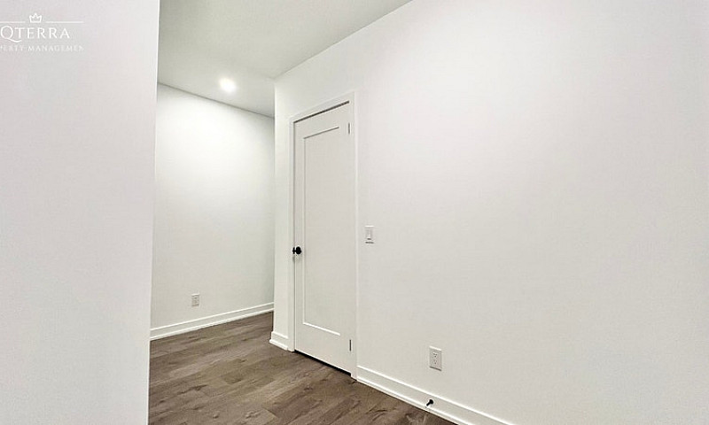 1 Bed+Den | 1 Bath |...