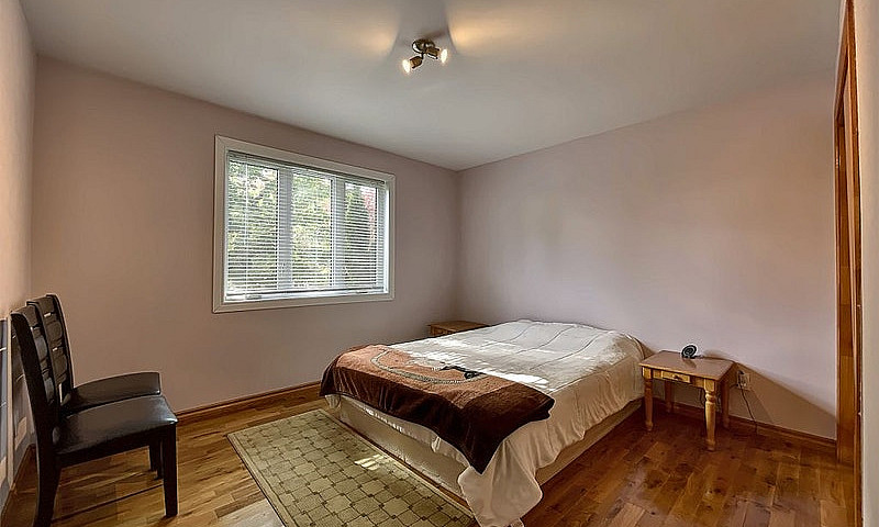 $618,000 - Bungalow ...