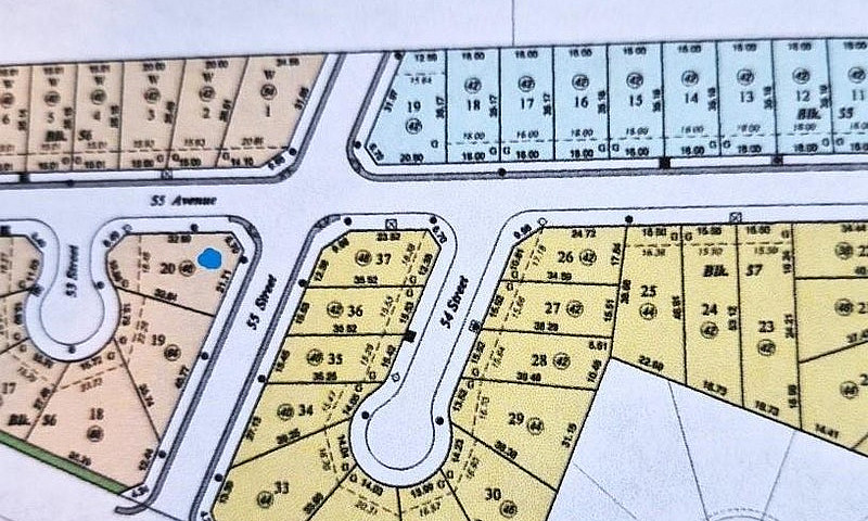 5303 55A St Tofield,...