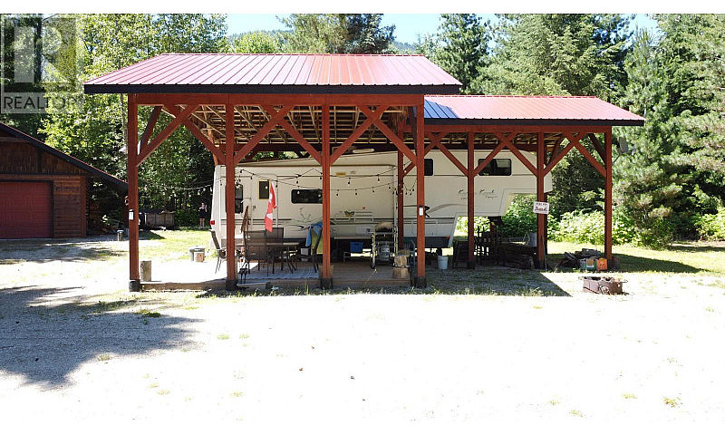 212 Island View Road...