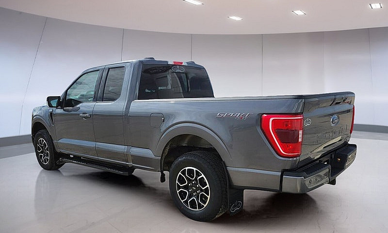 Ford F-150 Xlt 2023...