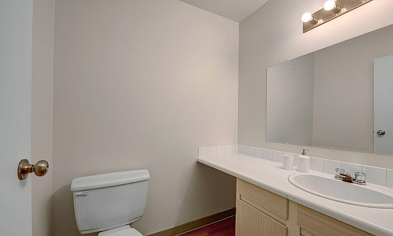 1 Bed X 1 Bath Apart...