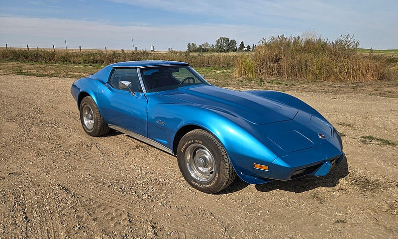1975 Corvette Stingr...