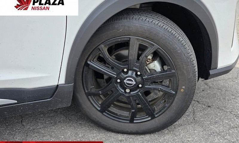 2024 Nissan Kicks Sr...