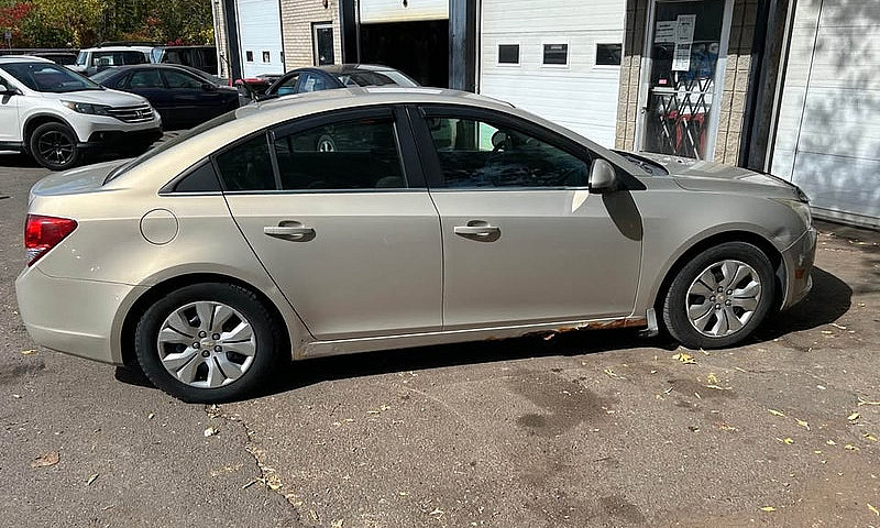 2012 Chevrolet Cruze...