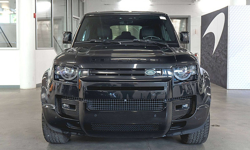 2024 Land Rover Defe...