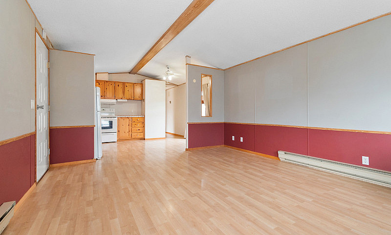 Charming 2-Bedroom D...