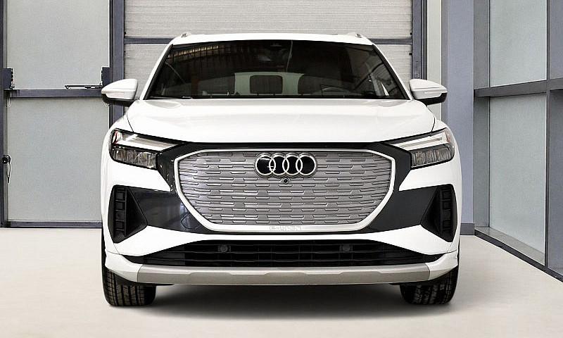 2025 Audi Q4 E-Tron ...