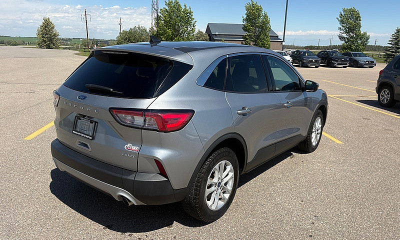 2021 Ford Escape Se ...