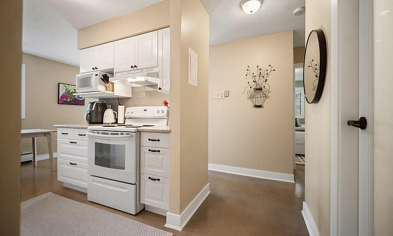 101 1442 Blackwood S...