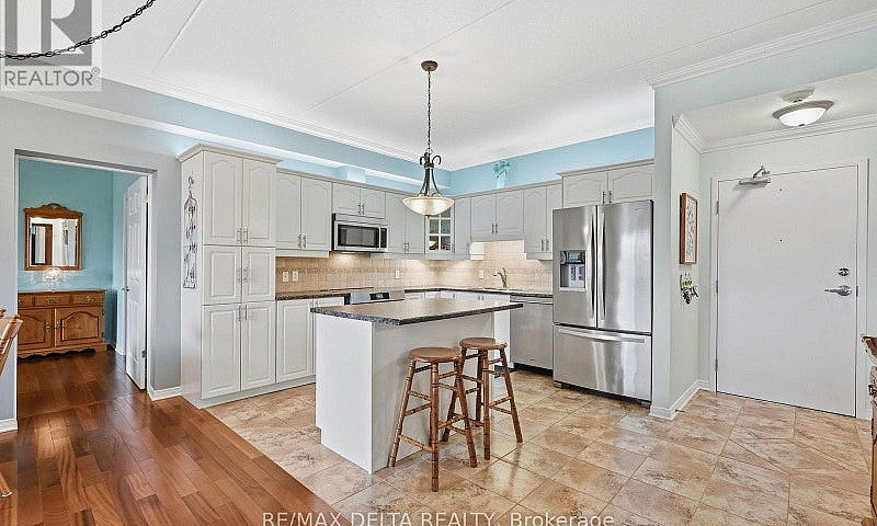 303 - 2360 Albert St...