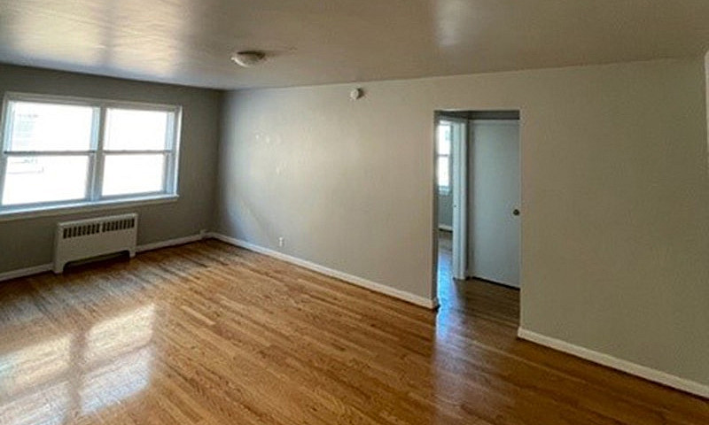2Br Suite In Charact...