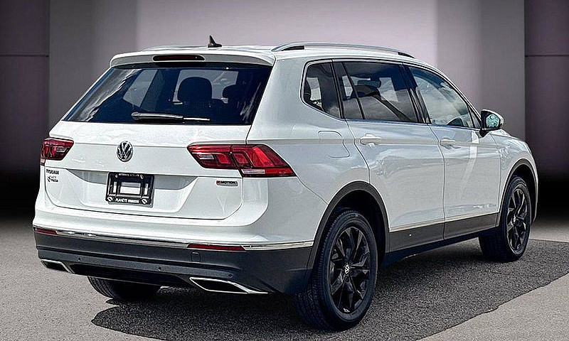 2019 Volkswagen Tigu...