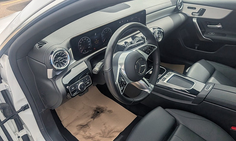 2026 Mercedes-Benz C...