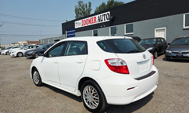 2011 Toyota Matrix A...
