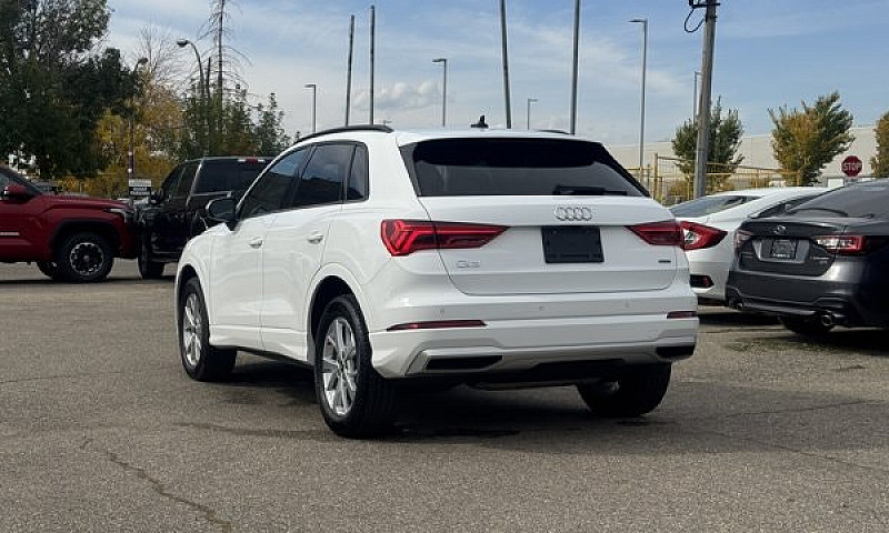 2025 Audi Q3 Prem...