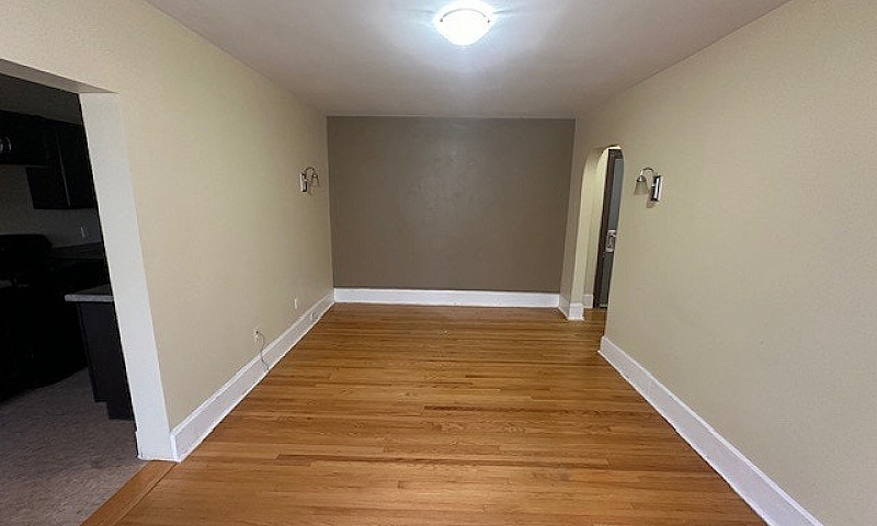 213 Langside - 1 Br ...