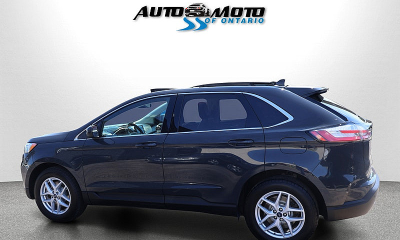 2021 Ford Edge...