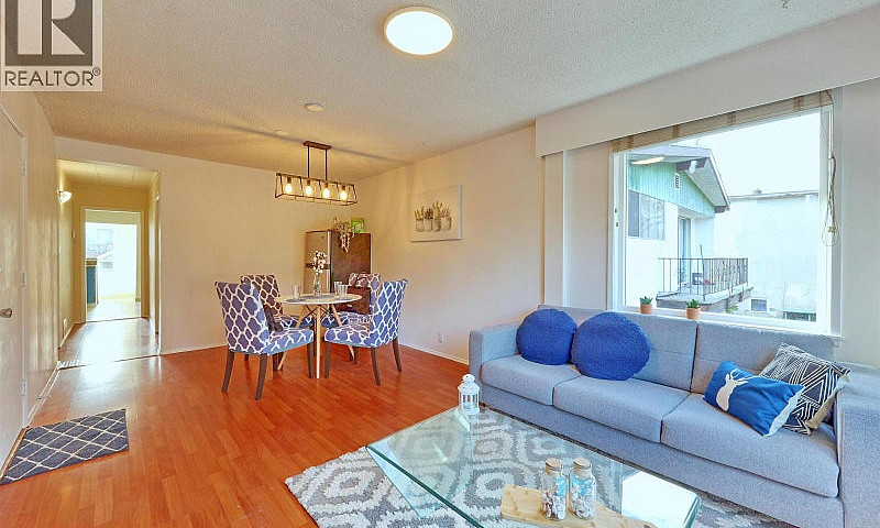 1336 E 11 Avenue Van...