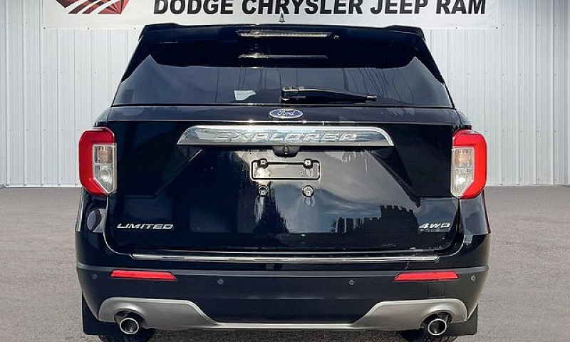 2021 Ford Explorer L...