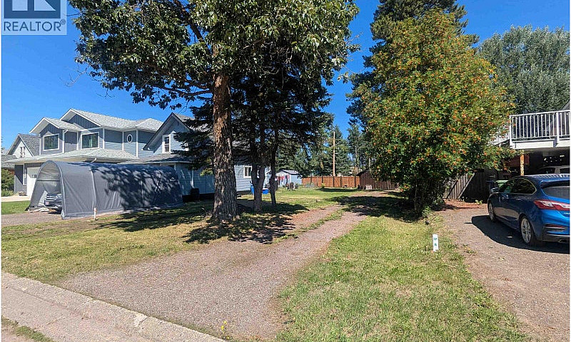 Lot B Fourth Avenue ...