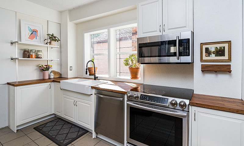 New West End Listing...