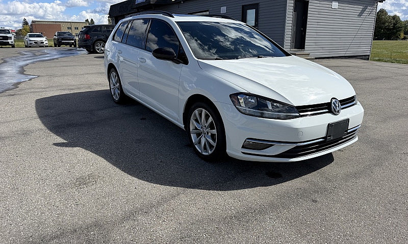 2018 Volkswagen Golf...