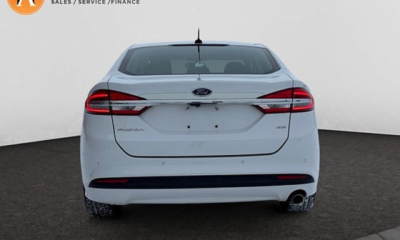 2018 Ford Fusion Se ...