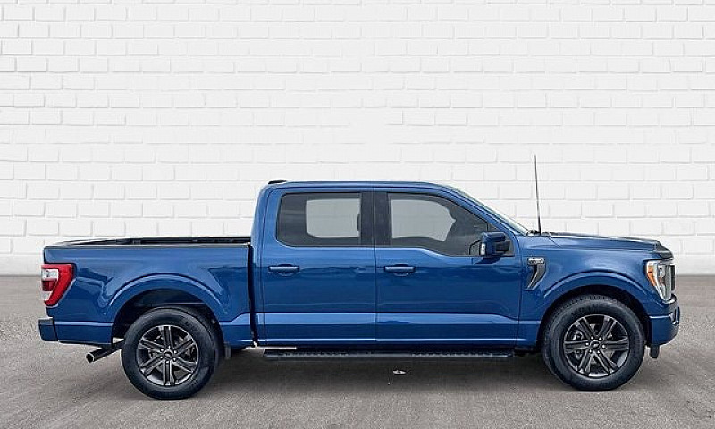 2022 Ford F-150 Lari...