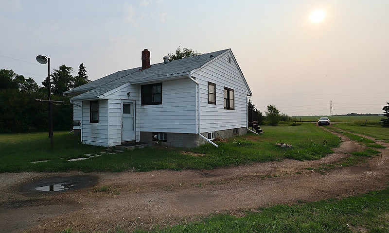 Sturgeon County 2 Be...