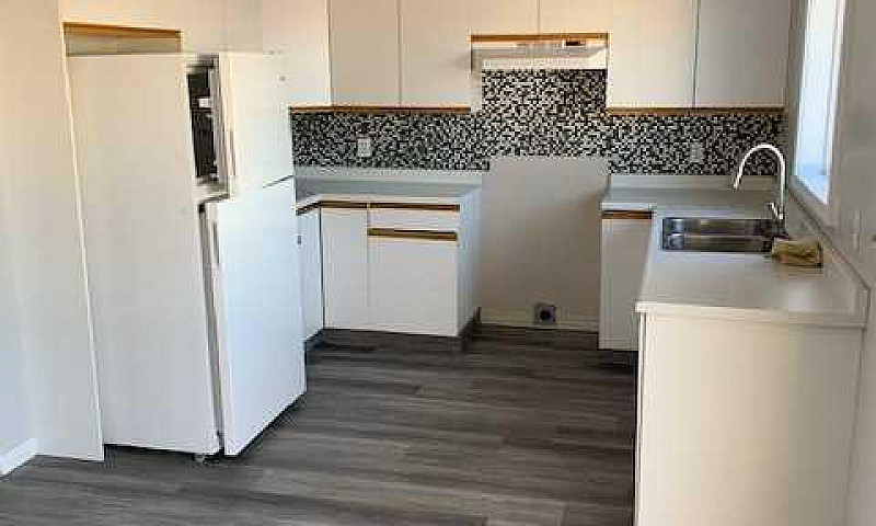 10 Cochrane Road, Wh...