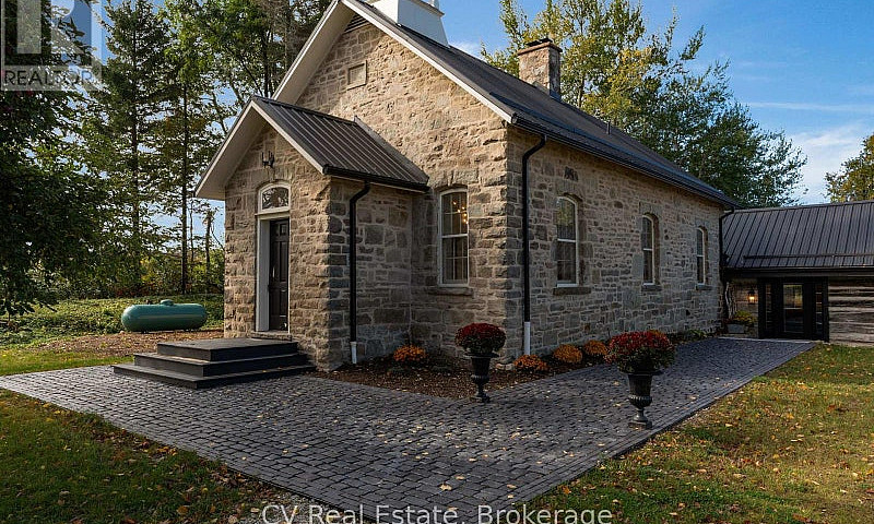 1174 Concession 10 N...