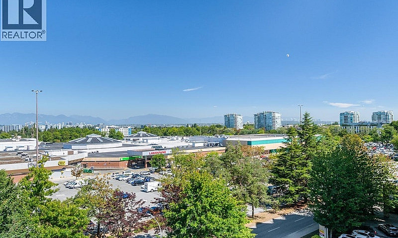 808 8160 Lansdowne R...