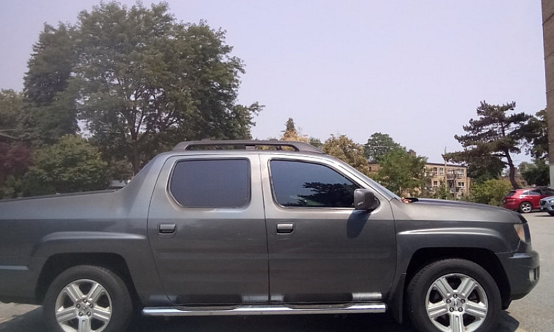 2011 Honda Ridgeline...