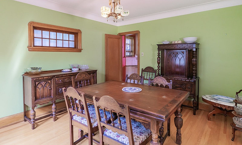 Open House Sunday Au...