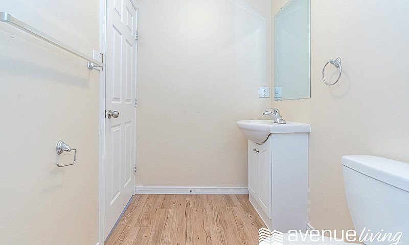 Modern Apartments Wi...