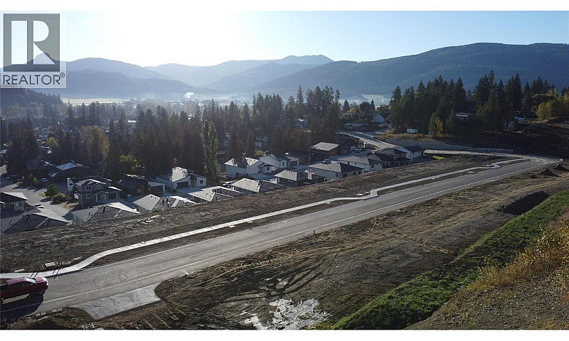 2225 Mountain View A...