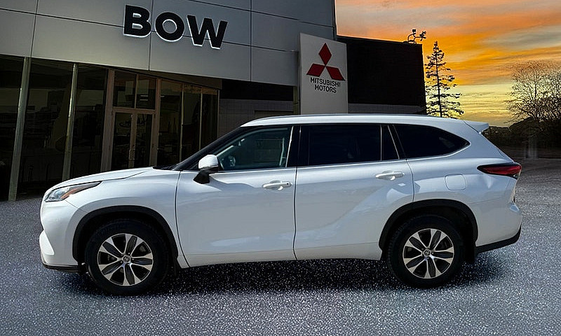 2022 Toyota Highland...