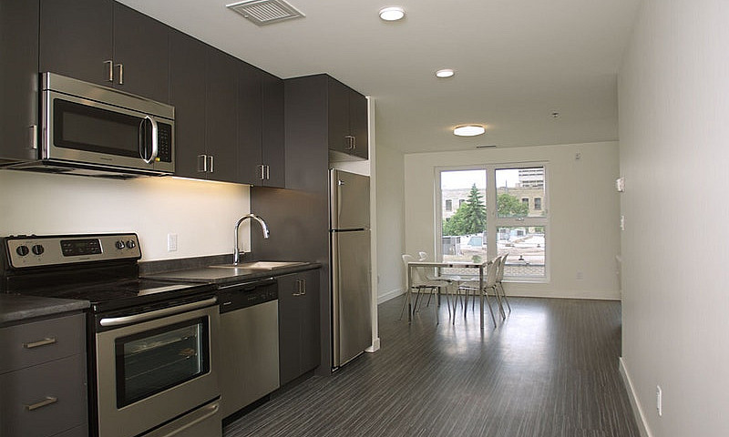 98 Market - 1 Bedroo...