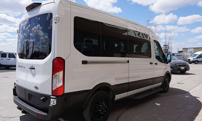 2024 Ford Transit Pa...