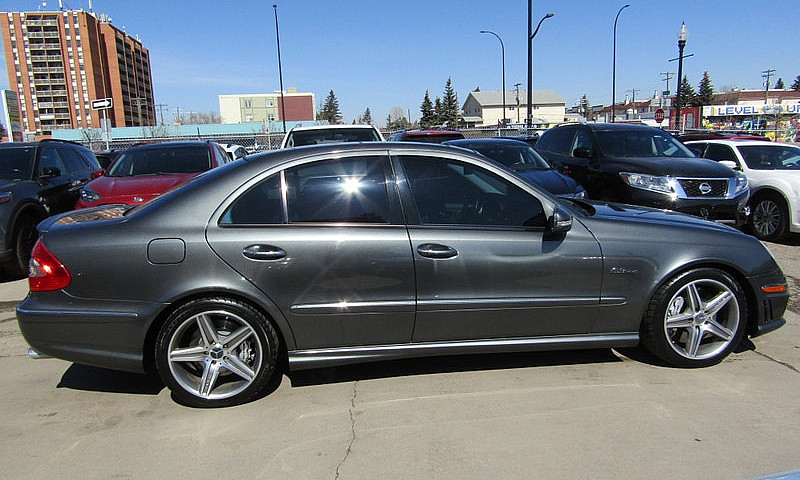 2007 Mercedes-Benz E...