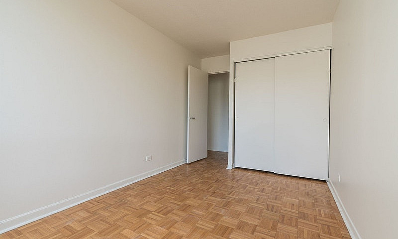 2 Bedroom Near Conco...