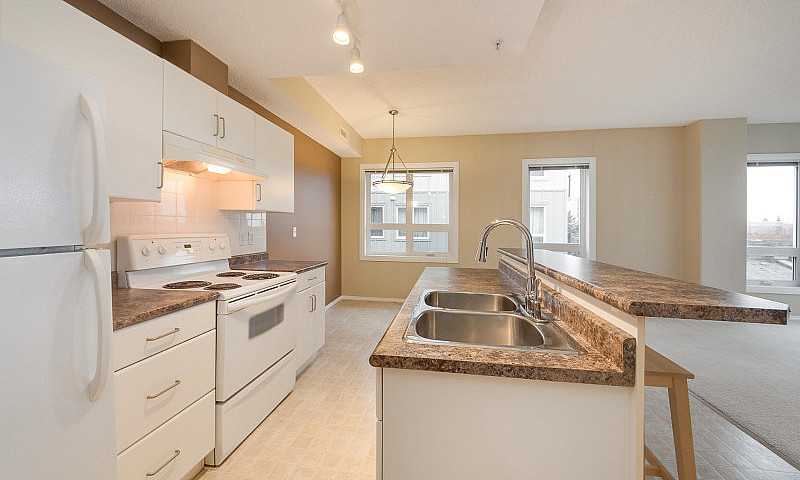 Fabulous Corner Unit...