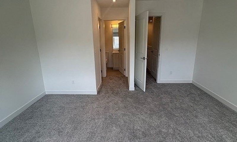 2Bed 2.5 Bath...