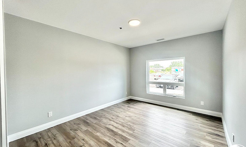 2 Bed 2 Bath - Condo...