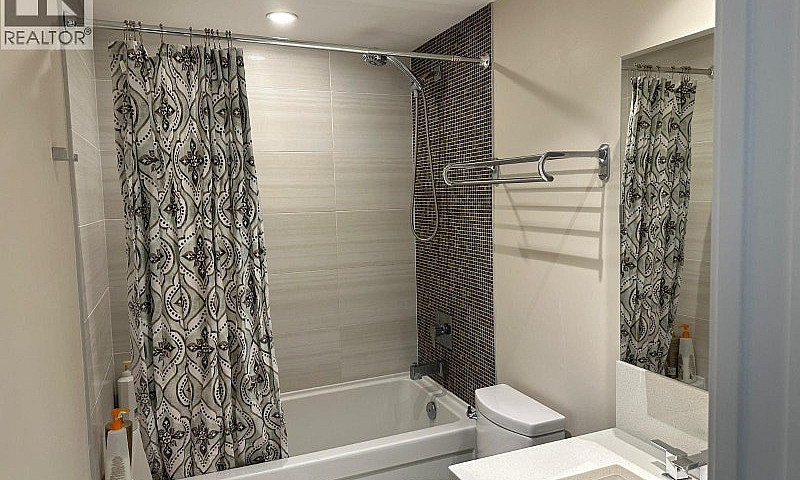 232 1777 W 7Th Avenu...