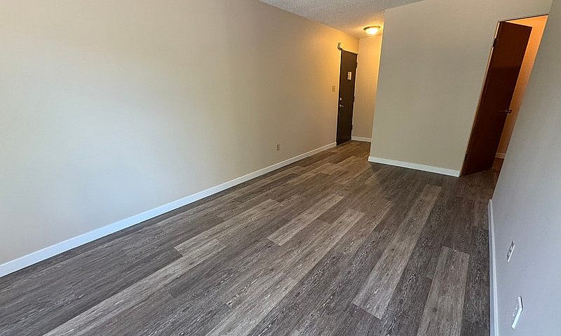 Spacious 2 Bedroom A...