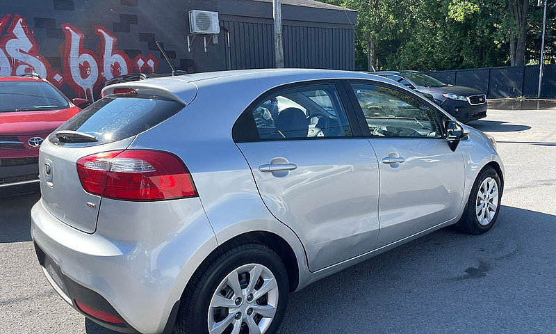 2015 Kia Rio Hatchba...