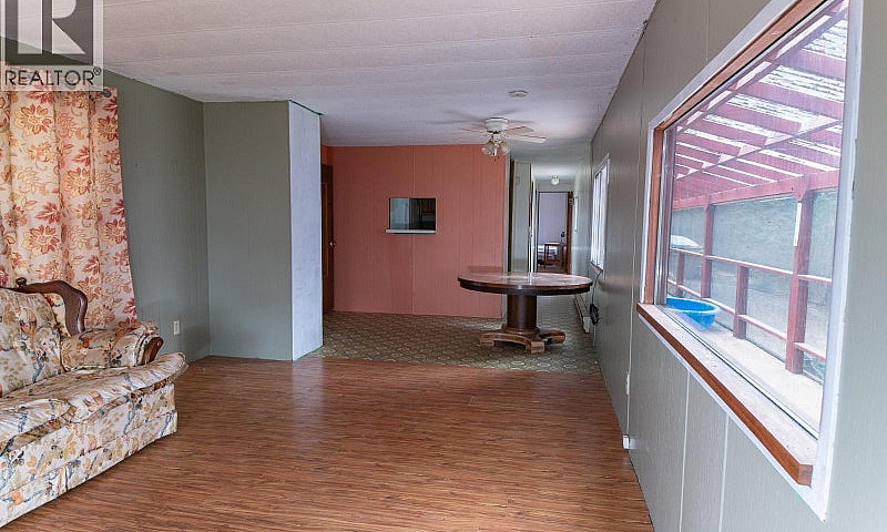 9308 Main Street Kus...